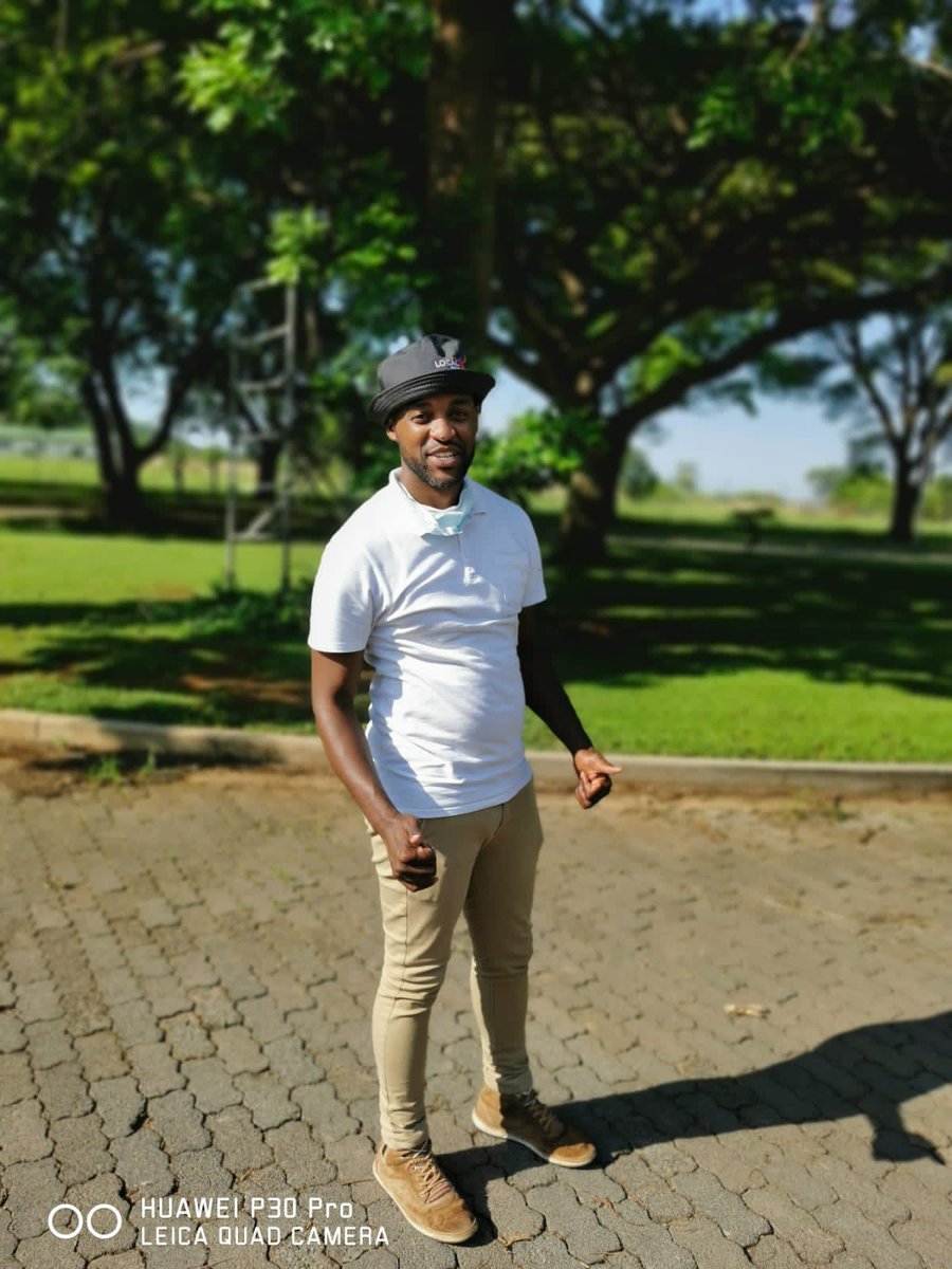 khathutshelo tweet media