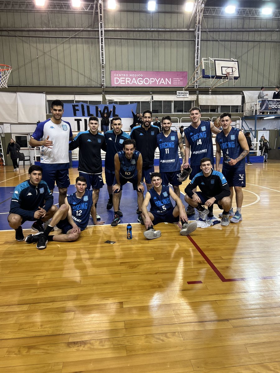 PickandRacing's tweet photo. #LigaMetro2022

Con la presencia de @FilialTigre en las tribunas, @BasketRacing venció 87-84, en doble tiempo suplementario, por la segunda fecha del Grupo H. El goleador de #Racing fue Leonardo Fabiano con 20 y Matías Fernández realizó doble doble (16-17).

📷 @decillisthiago1 https://t.co/z1BhjYlu5e