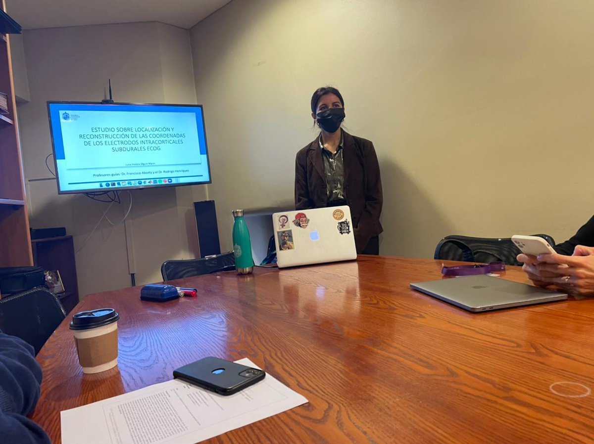 Congratulations to Luna Olguín, who developed her undergrad thesis at LaNCE under the supervision of <a href="/Rodrigoahch/">Rodrigo A. Henríquez Ch.</a> and Dr. Aboitiz. Luna is a Biochemist working on iEEG electrode localization and succesfully defended a few weeks ago 🧠🎉🍾 !Muchos éxitos!