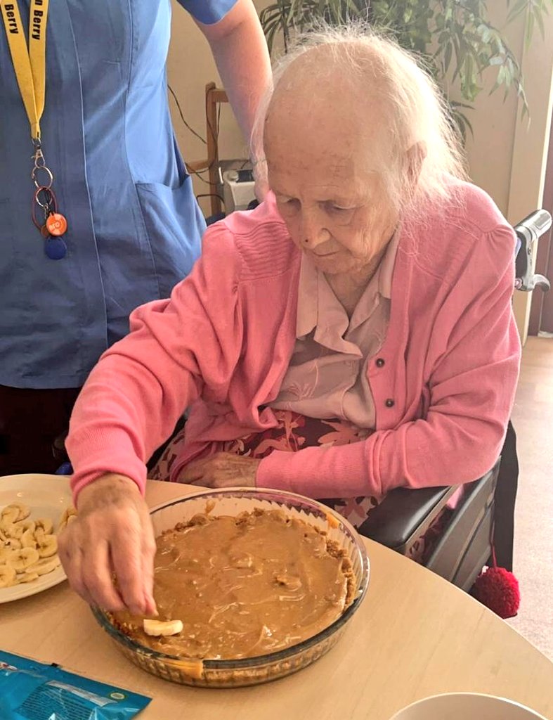 rashielee's tweet image. Bannoffee pie!
#sweetsformysweet