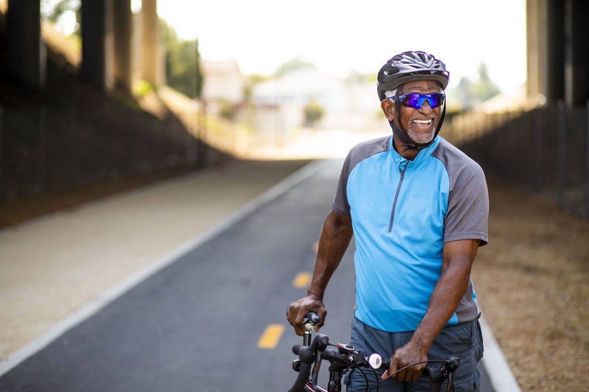 GetHealthyRoth's tweet photo. Cycling...
🍏 Aids weight loss by burning fat
💟 Help to prevent lifestyle diseases such as diabetes, cardiac problems and other lifestyle disorders.
🏃‍♂️ Improves cardiovascular fitness keeping your heart healthy.
🧠Improve mental health by reducing anxiety and depression. https://t.co/3V01FQMMfE