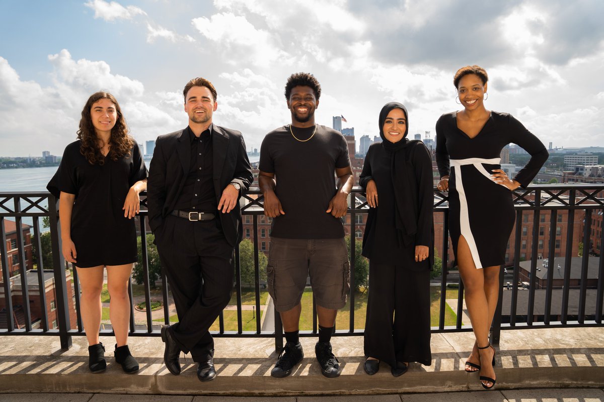 Our summer campaign kicks off today! While you’re on vacation, we’re keeping an eye on the stories that matter. Will you do your part and help support our work? bit.ly/Aug22Twt