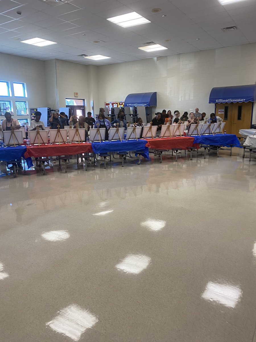 Oh what fun!! We are so excited to welcome back our Leading Lions @Killian_STEAM for the 22-23 school year! It’s going to be a great year!! <a href="/franklinscsu/">Stacey Franklin</a> <a href="/RichlandTwo/">Richland School District Two</a>