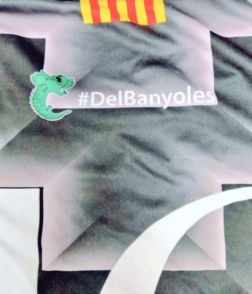 CEBanyoles's tweet photo. [🎁SORTEIG] 📢 El teníem pendent! Conjuntament amb @Tc_equipacions, sortegem 2 samarretes personalitzades de la 2a equipació del CE Banyoles 21/22. Què has de fer?

- Fer like i RT a aquest tuit
-Seguir aquest compte, el de @Tc_equipacions i el del filial, @AECornellaTerri https://t.co/8S7QQ2dS8y