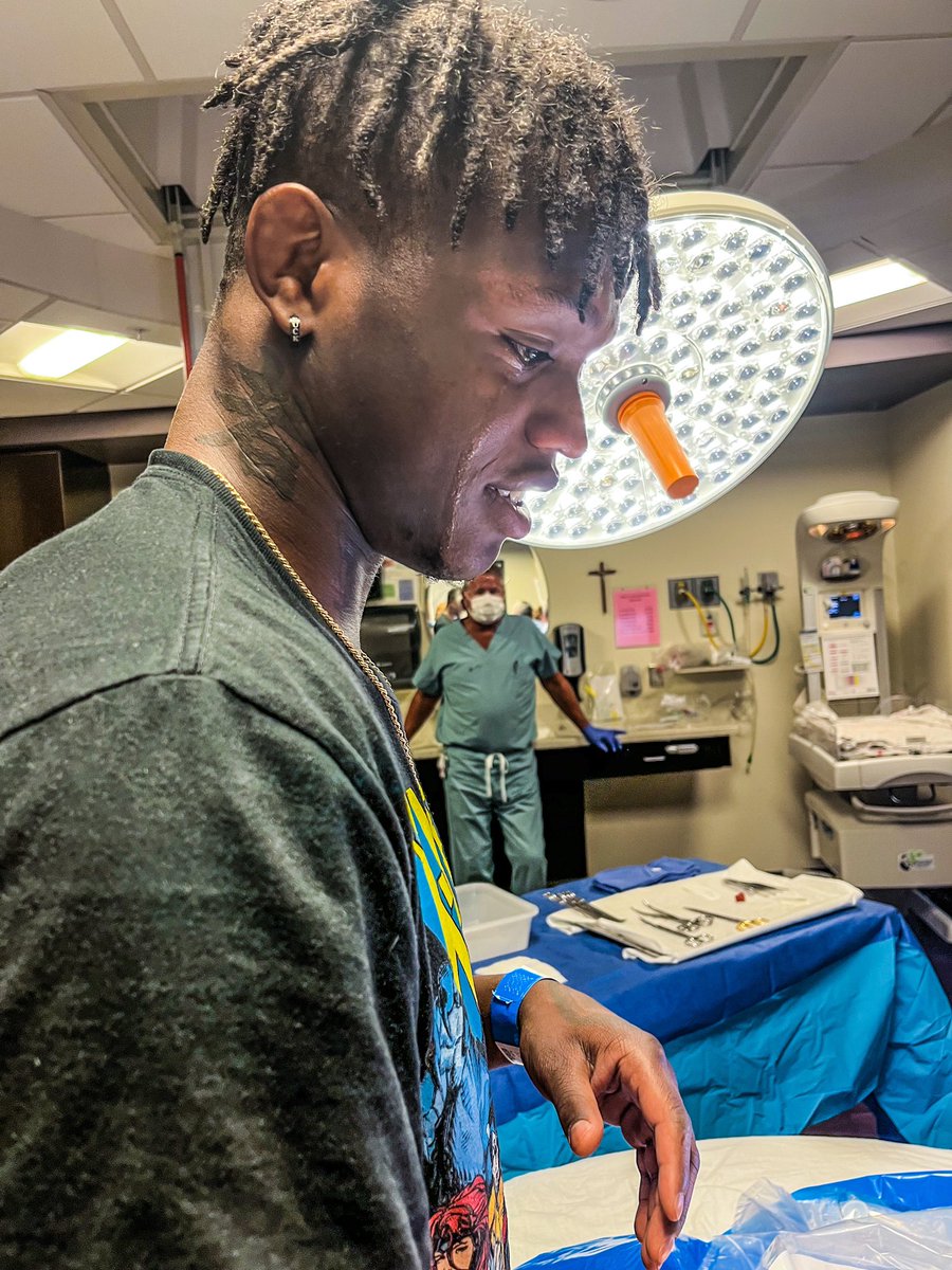 twrecks155's tweet image. I understand now, I’m a father and I will always protect my son