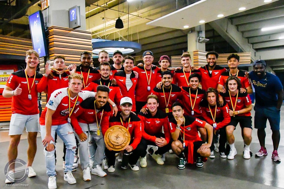 fugo26soccer's tweet photo. BC champions thanks to this amazing group of lads🏆 Another season to remember! https://t.co/D76zDstbqo