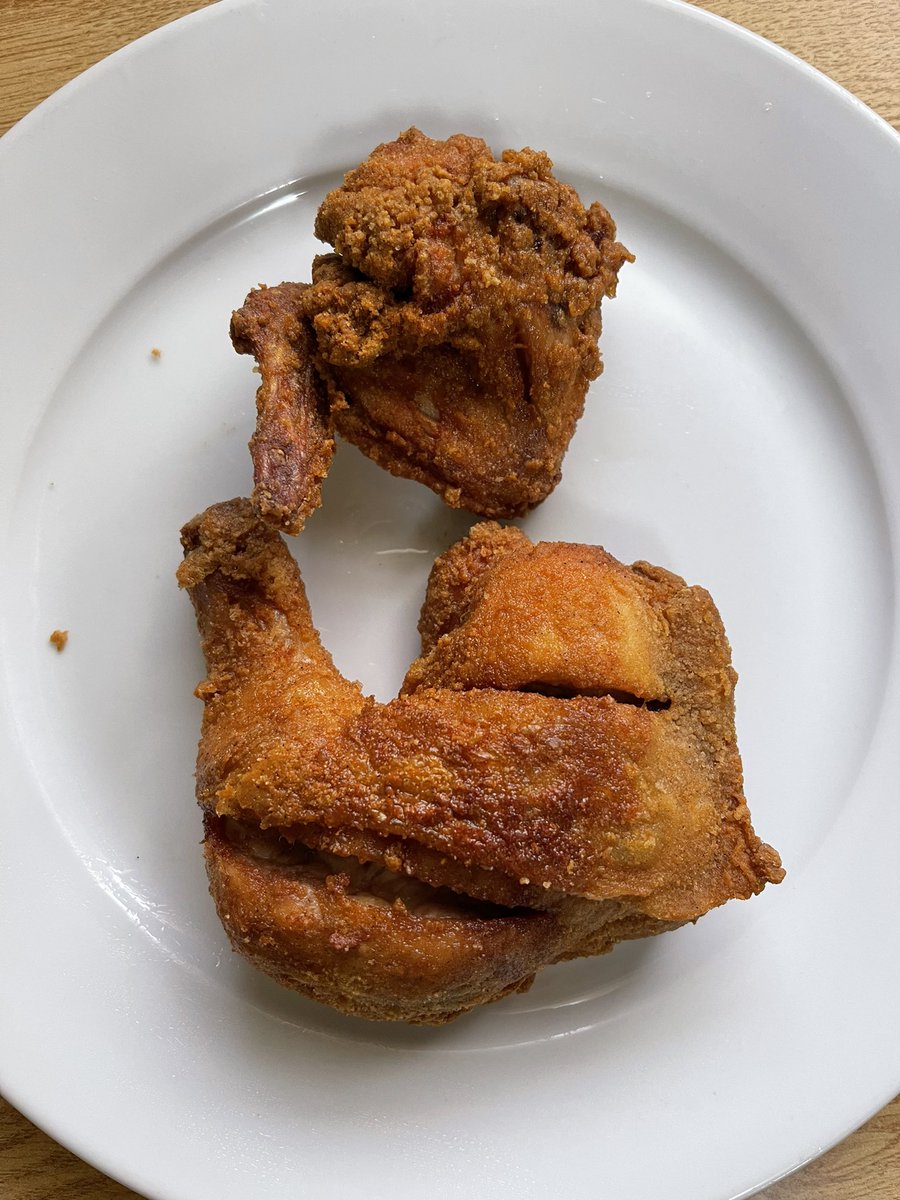 arejaykerisawa's tweet image. "double frying is the key to long lasting crispness. 👌🤤👏"
#Version #FirstDinner