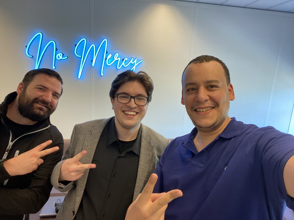 AjajaRachid's tweet photo. Big up to you @crypto_storm777 , we are having a live meeting @allianceblock x @ObiusERP @MatthijsDeVries @HGTP_Phil 🚀🚀🚀 https://t.co/dHK9YzJbgP
