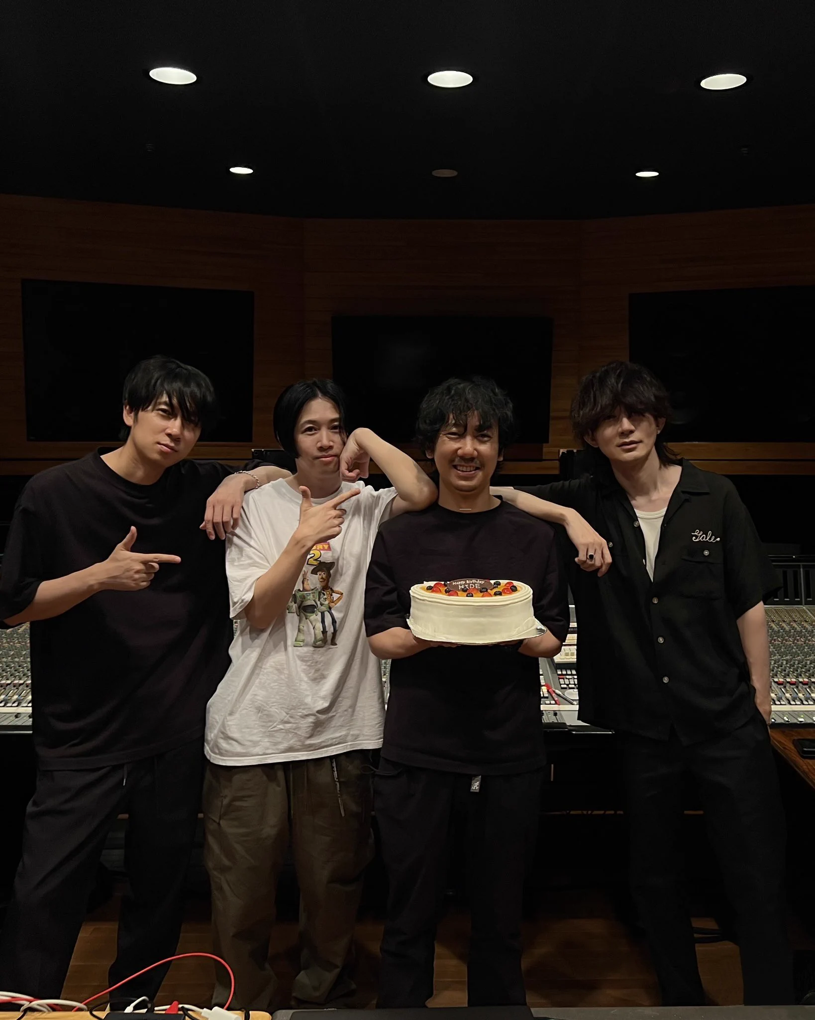 BUMP OF CHICKEN on X: 