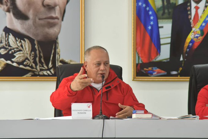 "El avión es de Venezuela y está secuestrado por el gobierno del Presidente Fernández, el único responsable de lo que ocurra con ese avión y la tripulación venezolana. Ese avión no estaba llevando armas ni puso en peligro la seguridad de otros, al contrario", Diosdado Cabello.