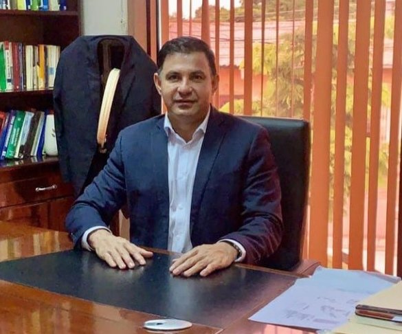 ¡Felíz Día del Abogado! A nombre del Colegio Nacional de Periodistas, Capítulo de Veraguas-Coclé, deseamos expresar nuestras sinceras felicitaciones al licenciado Evidel Vigil, asesor legal de nuestro gremio. Felíz día y gracias por su disposición de apoyar siempre a los colegas.