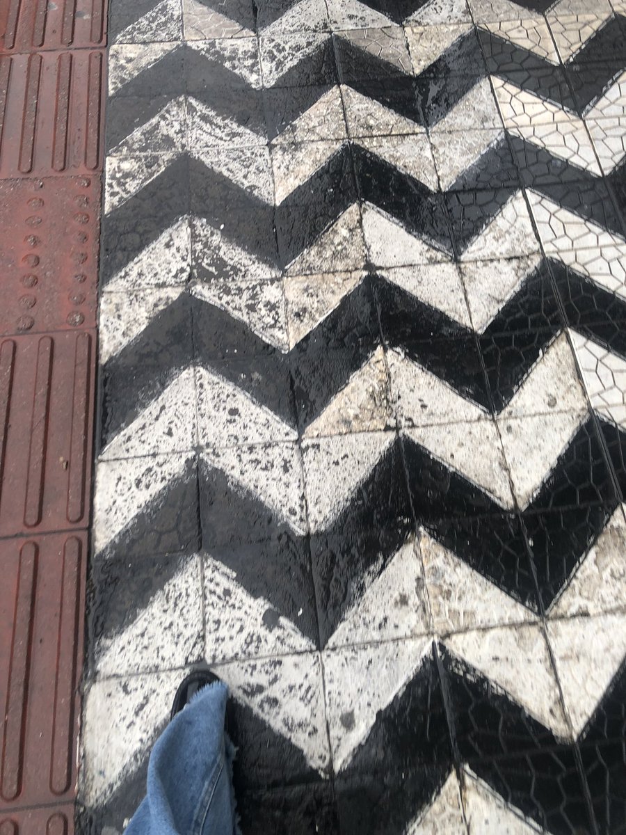 knowjeans's tweet photo. já to toda molhada viva https://t.co/2WY15pCMVu