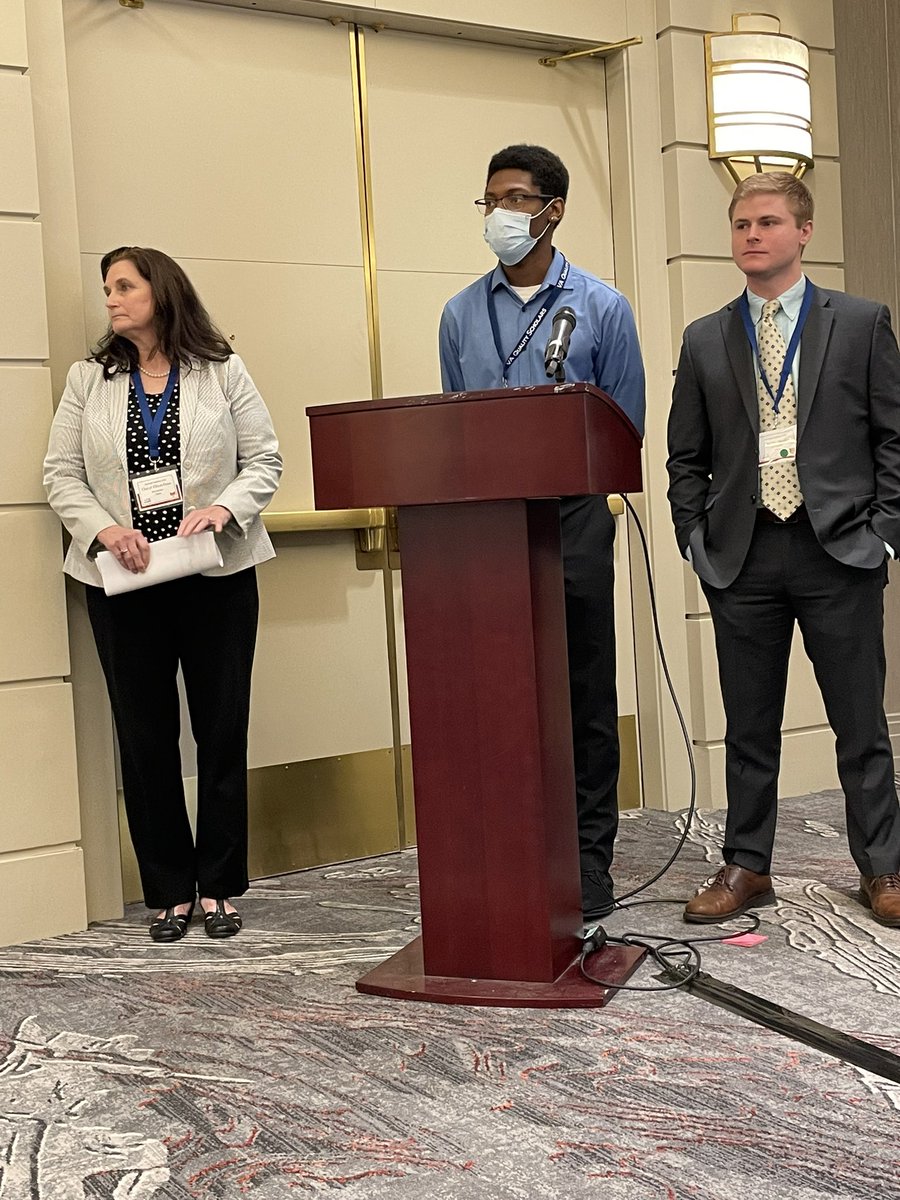 adamtlucy's tweet image. Kicking off @qualityscholar Summer Institute 2022 with @UABVascular resident @AdamBanks3524 and other first year research fellows presenting the state of Birmingham VA employee wellness. 
#VAQSSI2022

@PatP29642557 @SuzieMiltner @EstradaElJefe