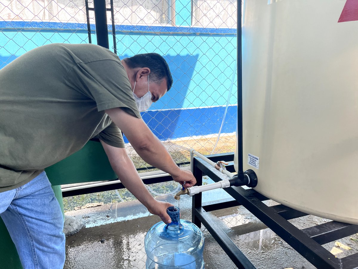 IsraelinGT's tweet photo. Este es el funcionamiento de los Sistemas de Filtración y Purificación de Agua con el cual contribuimos a la #salud de los pacientes y personal de hospitales de Tiquisate, Escuintla, Cobán, Fray Bartolomé de las Casas, Santa Catarina la Tinta y San Cristóbal Verapaz. https://t.co/O5hEz5dbXy