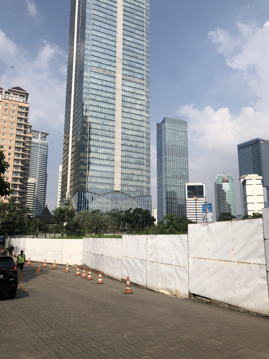 Semoga yaalloh tolong:)