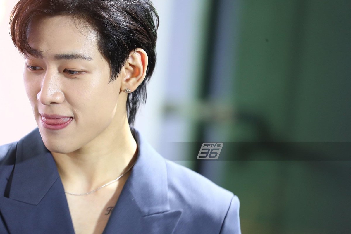 PPTVHD36's tweet image. อากาเซ “ทีมแม่xทีมแฟน” ต้อนรับ “แบมแบม” อบอุ่น ในงานเปิดตัวครั้งแรกของโลก ALL NEW TOYOTA YARIS ATIV ณ TOYOTA ALIVE Space บางนา 

#PPTVHD36 #ช่อง36 #BAMBAM #BAMBAMGOT7  #YARISATIVxBamBam #TOYOTAXBAMBAM #ข่าวบันเทิง