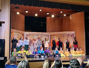 UNCPDSA's tweet image. uncpembroke: Off to see the Wizard with #UNCP G-Camp
uncp.edu/news/see-wizar…