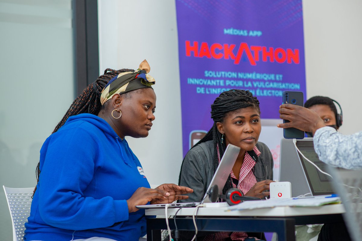 African Digital Story tweet media