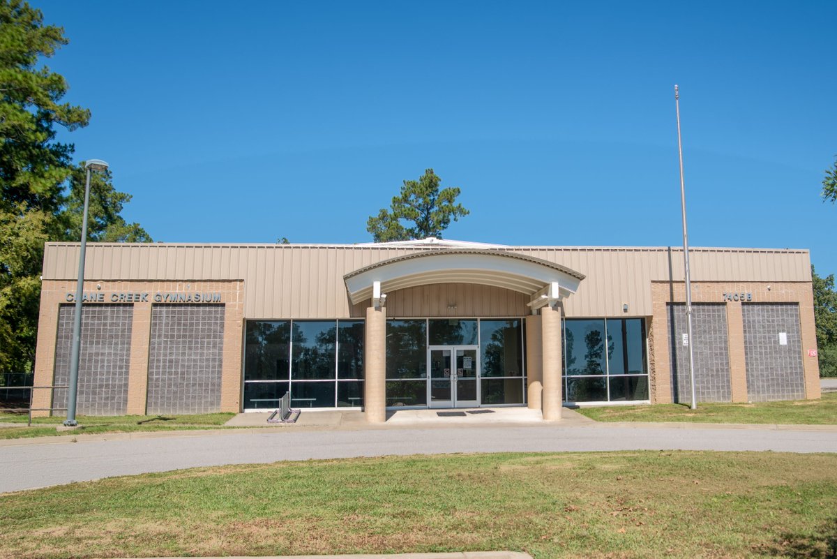 RichlandRec's tweet image. The Crane Creek Gym is an awesome spot for families to connect with their community and stay fit. Located off on Fairfield Road, the gym offers numerous fitness opportunities for the whole family! Learn more by clicking the link. richlandcountyrecreation.com/project/crane-…

#ExploreSC #rcrc #parks
