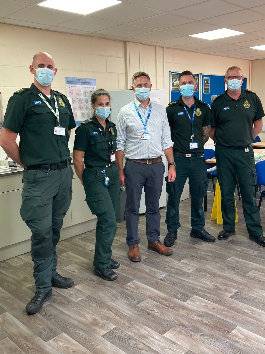 Helen (@helenh_para) on Twitter photo Great to have an unplanned visit from our <a href="/EastEnglandAmb/">EEAST Ambulance Service</a> Medical Director Simon Walsh, investing interest in the development of staff who are being introduced to their role in management. <a href="/LukeAndreou/">luke roberts-andreou</a> <a href="/sinead_keane/">Sinead Keane</a> <a href="/Jonathan_locke_/">Jon Locke</a> <a href="/LouRosson/">Lou Rosson</a> <a href="/jmcclagish/">jenni mcclagish</a> among the faculty! Great to have an unplanned visit from our <a href="/EastEnglandAmb/">EEAST Ambulance Service</a> Medical Director Simon Walsh, investing interest in the development of staff who are being introduced to their role in management. <a href="/LukeAndreou/">luke roberts-andreou</a> <a href="/sinead_keane/">Sinead Keane</a> <a href="/Jonathan_locke_/">Jon Locke</a> <a href="/LouRosson/">Lou Rosson</a> <a href="/jmcclagish/">jenni mcclagish</a> among the faculty!