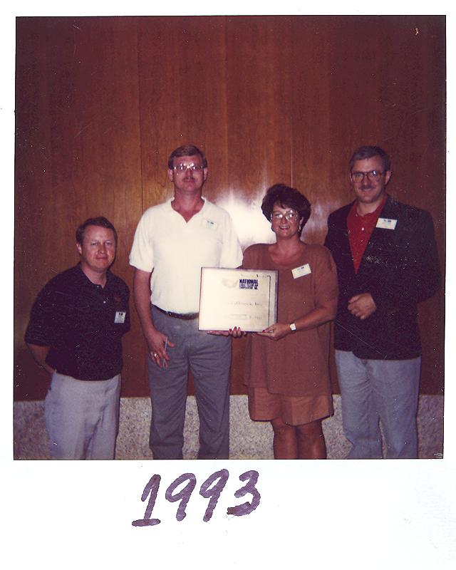 TheCableCenter's tweet photo. With more than 43 years of experience in the cable industry, Patty Boyers was inducted into the 2015 Class of Cable TV Pioneers. She has served on the board of multiple organizations, including @ACAConnects, where she is currently serving her third year as chairman.🌟 #CableHOF https://t.co/FRiRhgzeXg