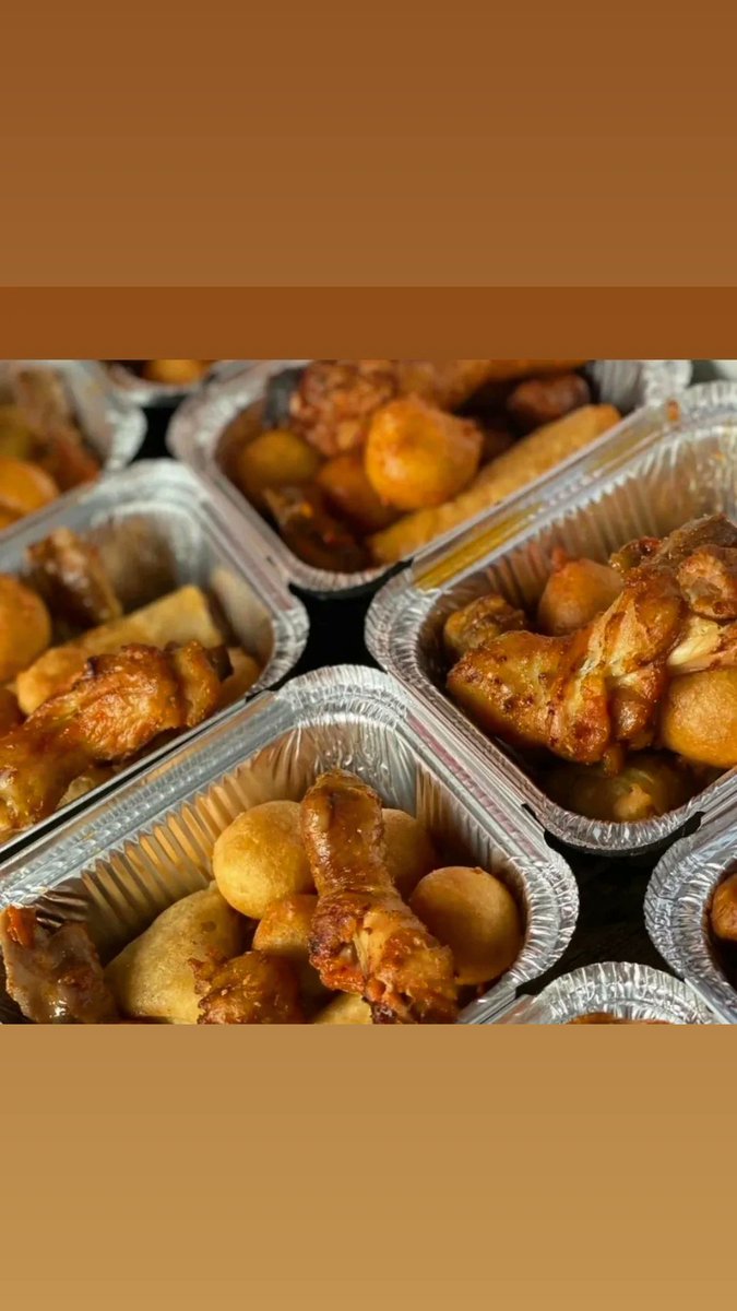 Teechops1's tweet photo. Good morning my delivery for the day u can place ur order for any kind of events. On WhatsApp or call on 08083687028 or Dm @Samuel0X_ @YemisiSosanya2 @LeoKolade @yungblud #BLACKPINK #catexpo8 @IamSythh @dj_yorgzy @Teechops1 #Oregon2022 https://t.co/HYG3m9AdDv