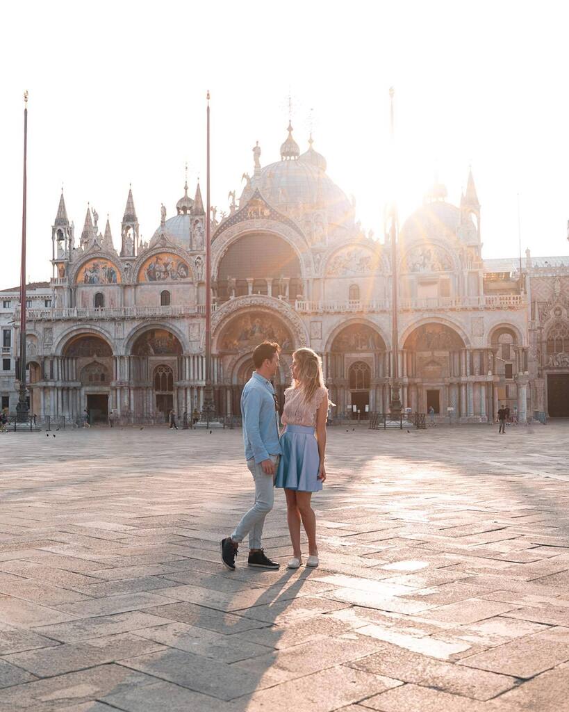 ⁣An early morning exploration, 3 years apart 🇮🇹👫⠀ ⠀ The first photo was taken back in 2019, and now we’re back for #7DaysOfWellbeing to a slightly less chaotic Piazza San Marco (in photos two and three).⠀ ⠀ Although we feel like we’ve changed som… instagr.am/p/ChC1EgzMp5v/