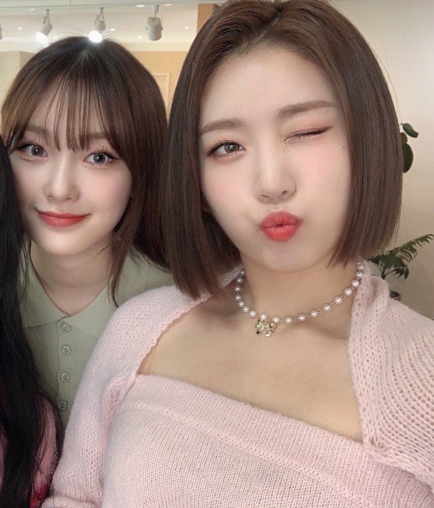 bonithinker's tweet image. #happylaraday &amp;lt;3