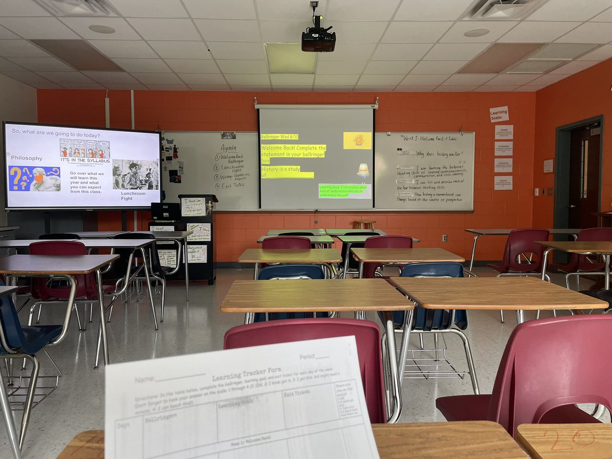 Alright year 7, I am ready for ya 🔥 can’t wait to dive into the @SHEG_Stanford lunchroom fight intro materials (for the 7th yr in a row, yes it’s that good!!) to get students reading, writing and thinking together 🧠💡on day 1
