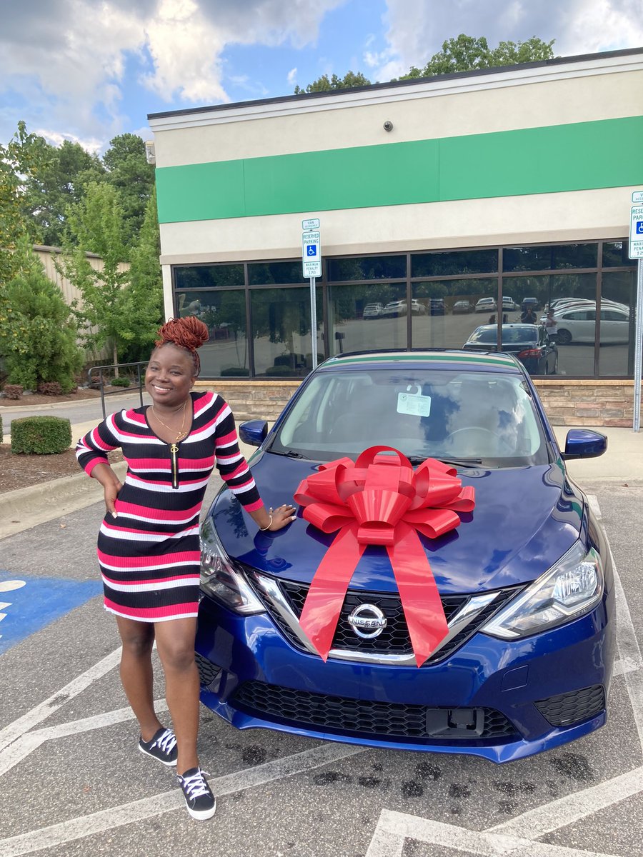 JulianFV90's tweet photo. Our @ParticipateLrng teacher @The1_MsMc got her new car! She’s ready to drive and explore the states! https://t.co/KqgdKMkL9H