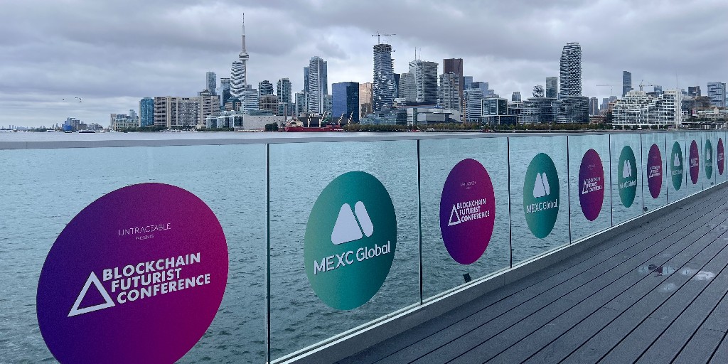 Futurist_conf's tweet image. Come network or enjoy the views in between panel sessions at our #Futurist22 Cabanas 🌴