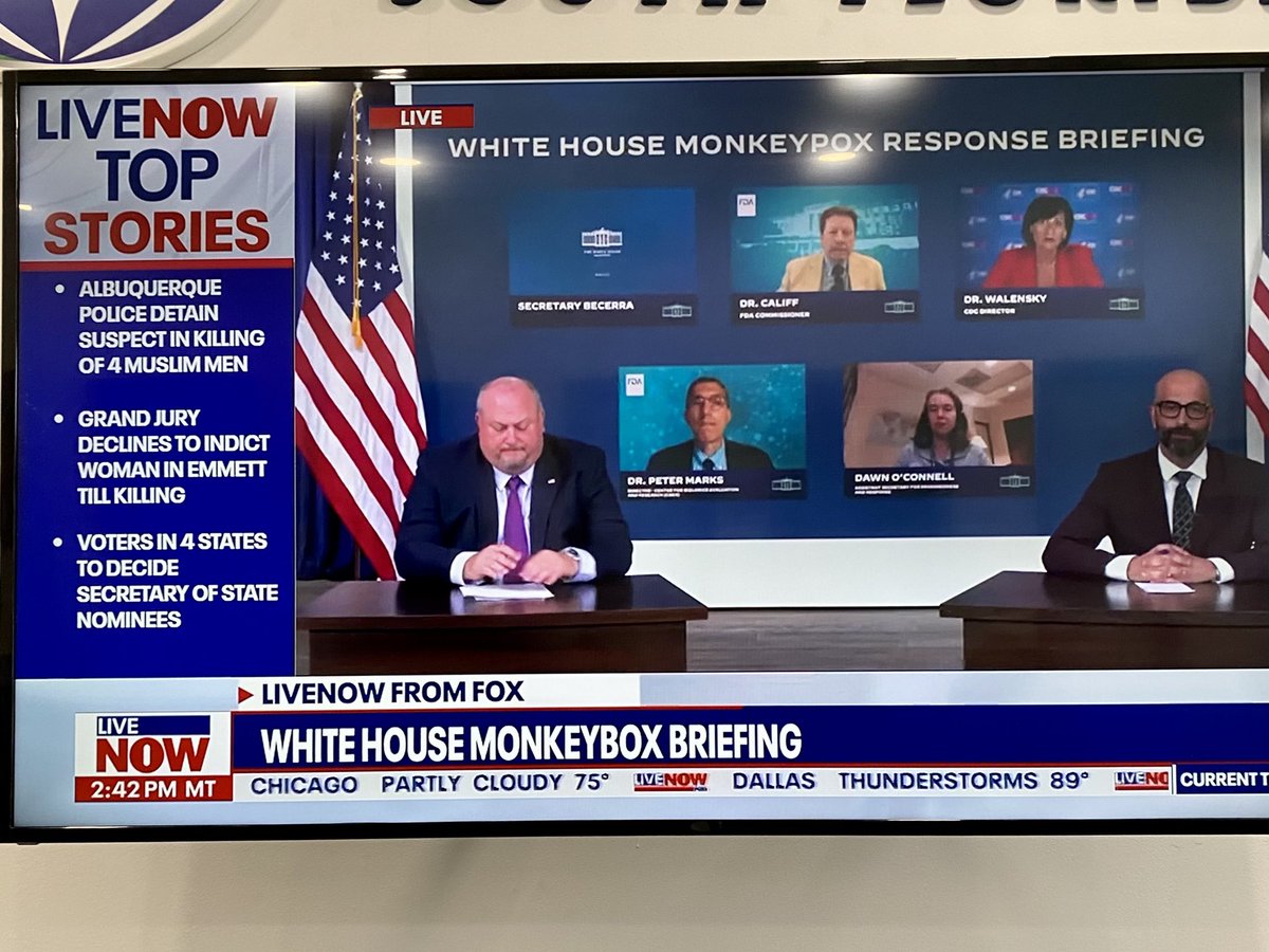 DarinCarter's tweet image. Yo @FoxNews … looking for a new producer?  I’m available !!! #MonkeyBox #FOXNews