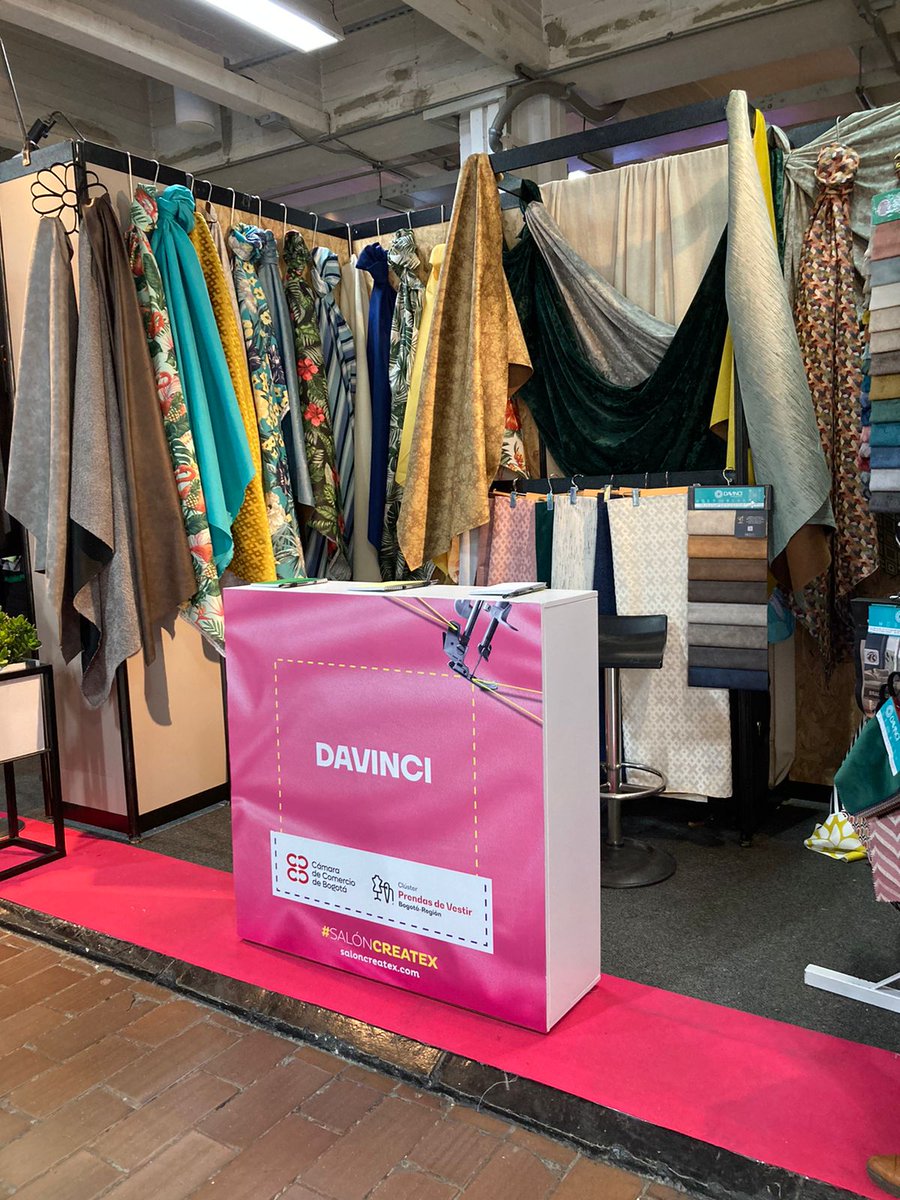 Laura_NietoG's tweet photo. Con el apoyo de @camaracomerbog 10 empresas del Cluster Prendas de Vestir #ClusterCCB, participan en la IV versión de Createx - Salón de la Industria Textil para la Confección @CorferiasBogota ofertando insumos, maquinaria, tecnología y servicios transversales para el sector. https://t.co/ApZqVZYUJM