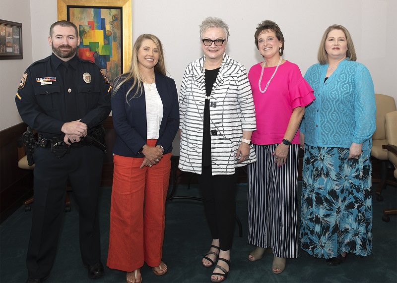 Congratulations to Officer B. Whitfield for being recognized as one of this year’s Staff Excellence Award recipients.  Also, congratulations to all of the recipients from this year. #shsupd #shsu 

shsu.edu/today@sam/T@S/…