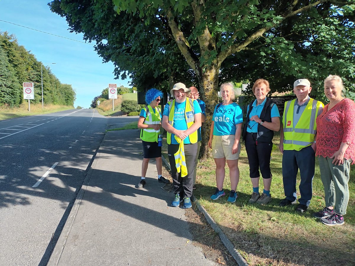 Well done to everyone who completed day 3 of #StepbyStepWalkIreland! One third of the way through!

*Tomorrow's walk from Birr will now start at 8am*

Please remember to #besunsafe and wear suncream, a hat and carry plenty of water! 

Good luck tmro everyone! 💙