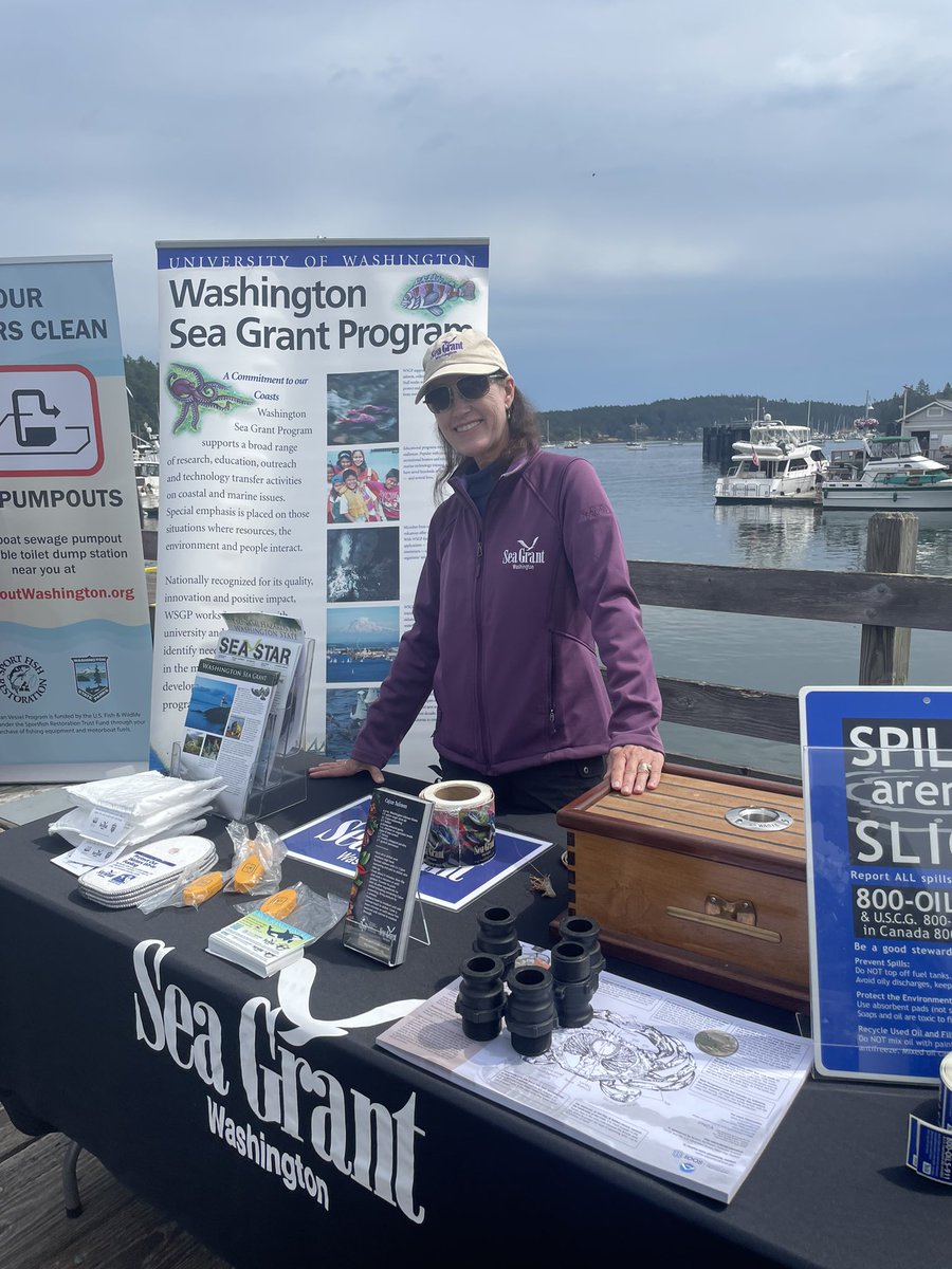WASeaGrant's tweet photo. We’re up at @FridayHarborWA marina all week on the docks today talking with boaters about maintaining water quality while #boating, pumping out at the pump out station & sharing materials to prevent sewage spills and small oil drips. #pumpouts @pumpouts @Parks_WA @EcologyWA https://t.co/R7EIjchw8m