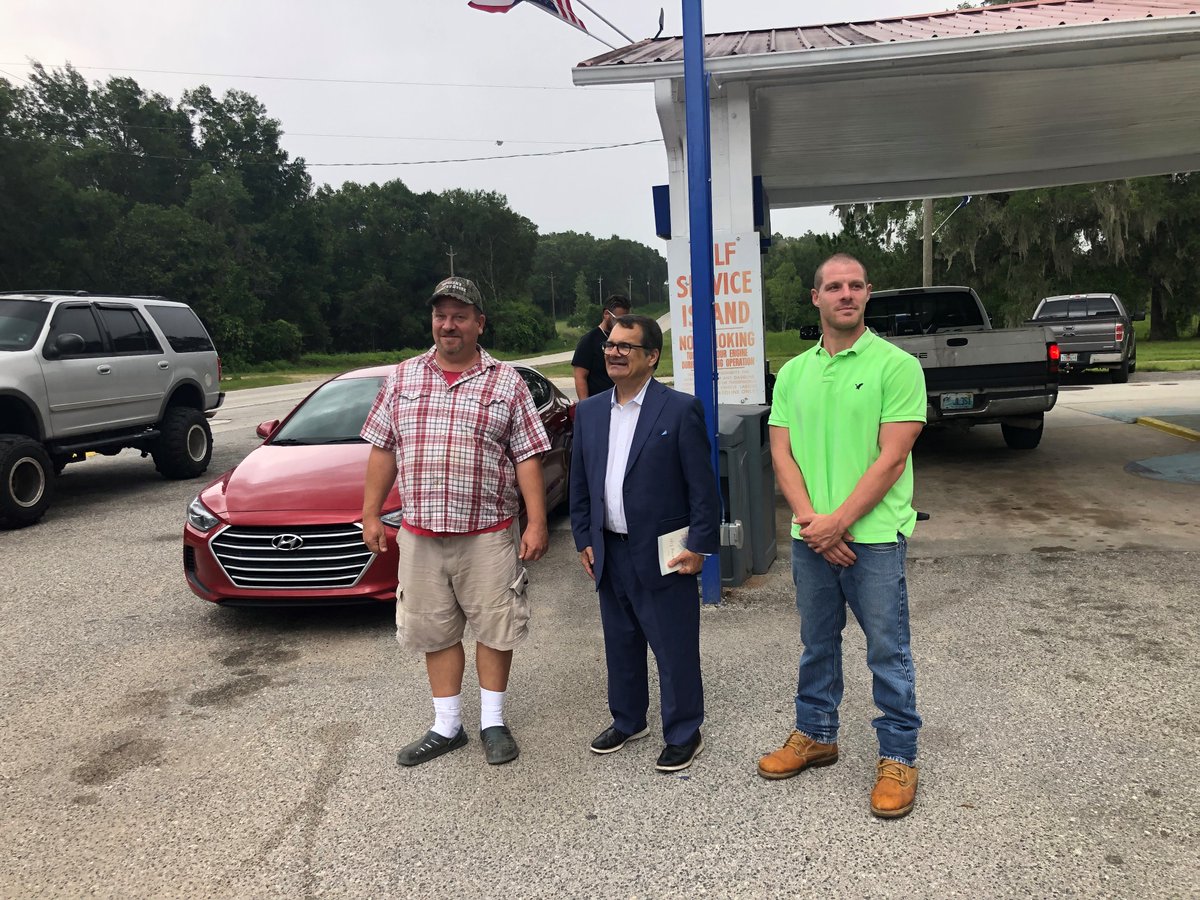 Gus Bilirakis on Twitter "I enjoyed stopping by Vaughn's Country store in Dade City to talk