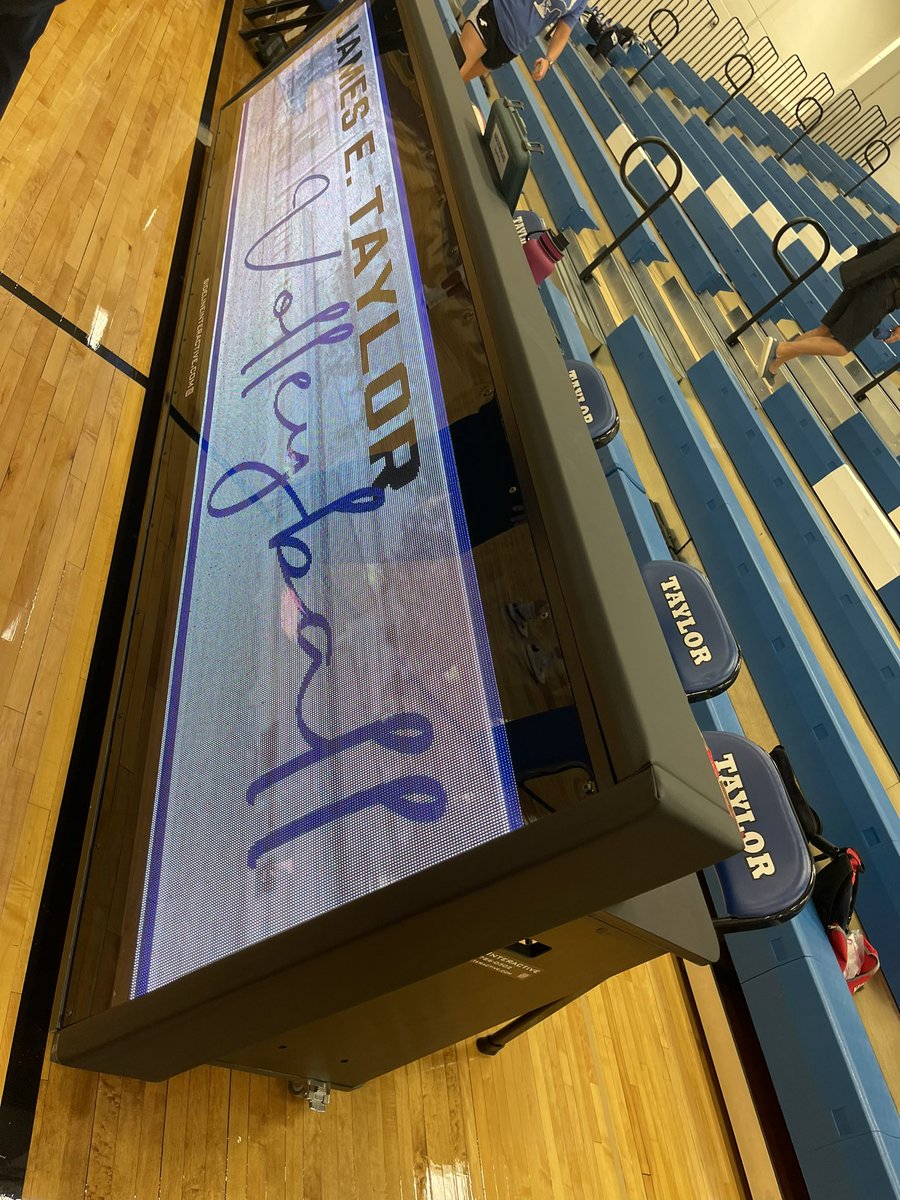 Shauna McClure tweet media