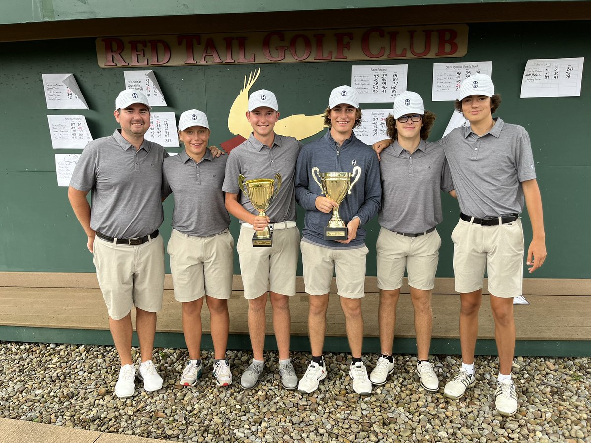Red Tail today for Iggy Invite!! Boys 🔥 got the win -8 280!!!! Chris Pollak 67 (Medalist), Nolan Haynes 69, Jake Ryan 71, Braden Herstich 73 and Ray Dress 84. <a href="/HobanAthletics/">Hoban Athletics</a> #golow