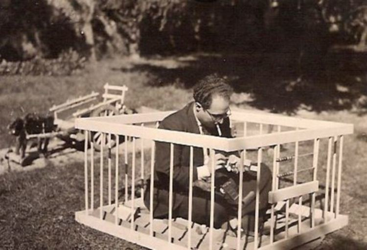 // Corbières-Matin //
Le quotidien du Banquet est en ligne !
Fin de la première journée Tosquelles, visite aux librairies, et nos séries de l'été, éditions de Minuit, Ces livres sont nos témoins, Compagnie de Jean-Louis Comolli...
corbieres-matin.fr