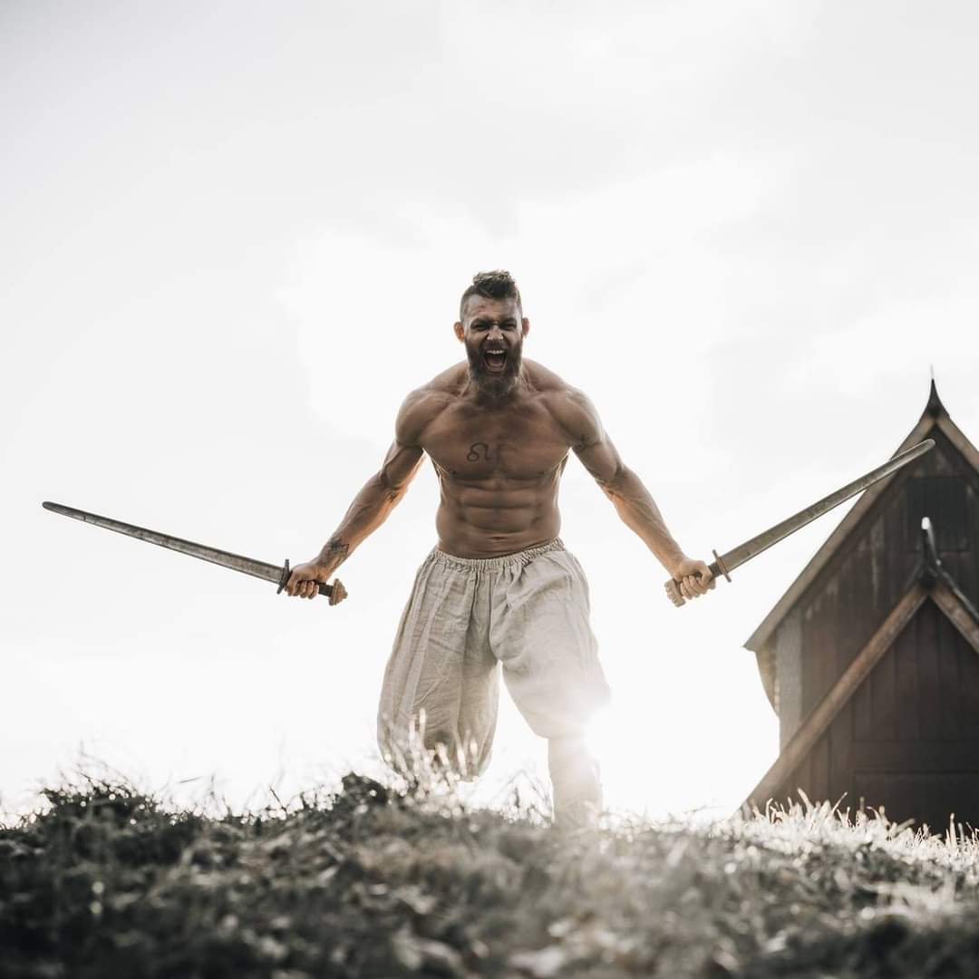 Gus The Viking tweet media