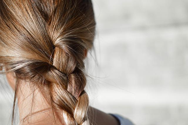 Lots of things can make your scalp itchy. But if it’s a persistent concern, you might want to consider talking with a dermatologist about scalp eczema. 

Here's what causes scalp eczema and what you can do about it:
…fordermatologyandlaserskinsurgery.com/skin-care/scal…