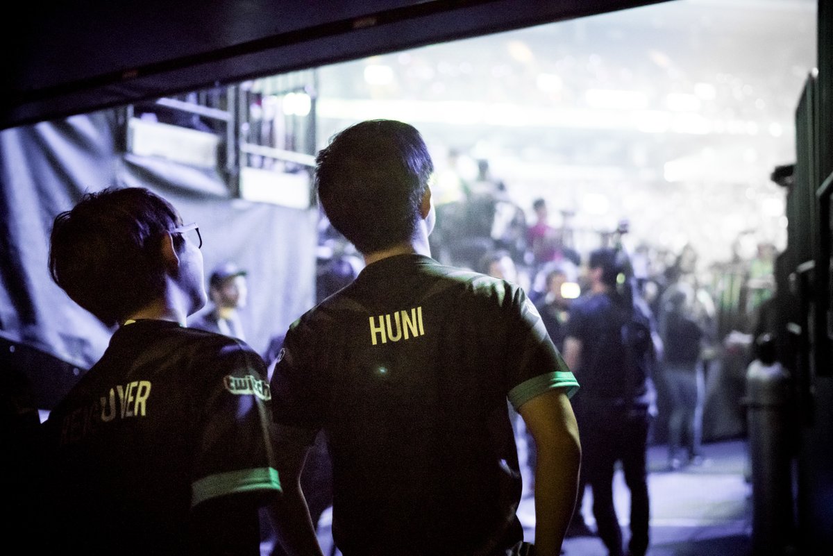 A legendary career. An unforgettable player. Thank you for all of the countless contributions and incredible memories, <a href="/Huni/">SeungHoon Heo</a>! ♥ #LCS