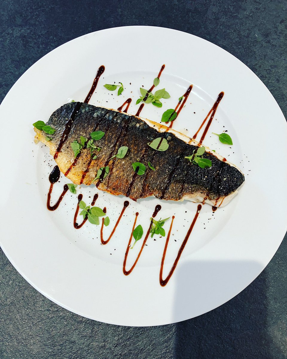 DavidBeech1980's tweet photo. Kept this monster Bass fillet simple #keepitsimple #mancooking #spearfishing https://t.co/c8eSwD6A5A