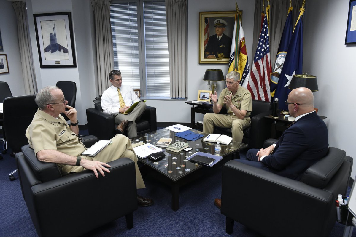 USNavyResearch's tweet photo. It was an honor to host #VCNO Admiral William Lescher and his Deputy Director Bradley Garber at ONR HQ!
⚓️ They sat down with Chief of Naval Research Rear Adm. Lorin Selby and ONR Division 322 Director & Dep. Dir. of the Navy's Unmanned Task Force Dr. Jason Stack. https://t.co/nEobzvGsHs