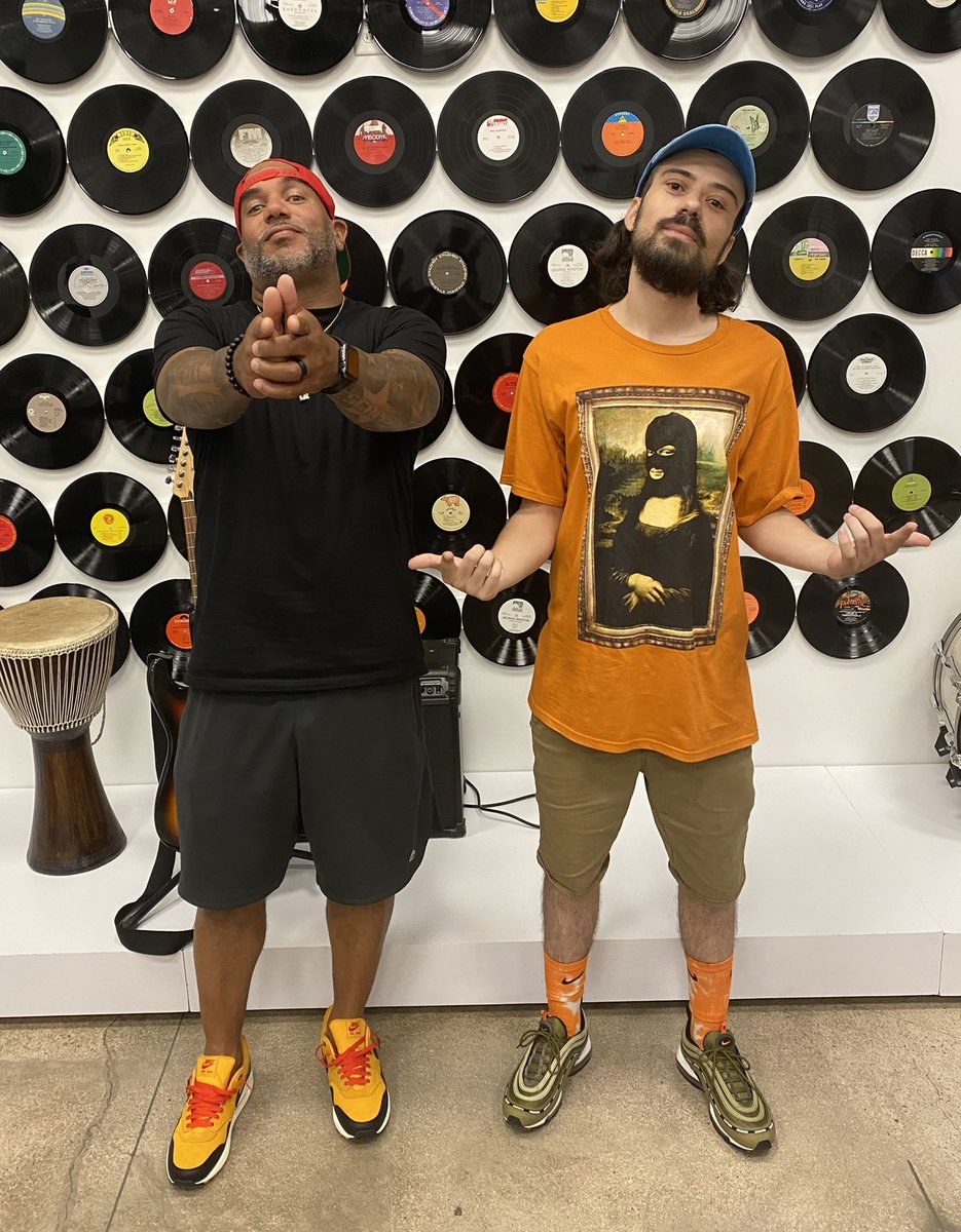 ZOLOWATCHOUT's tweet photo. Sat down with @ApolloBrown and had a great conversation! Look for that on @LoungeTakeover and @mankindpod 🔥🔥 https://t.co/ach6OU9KlT