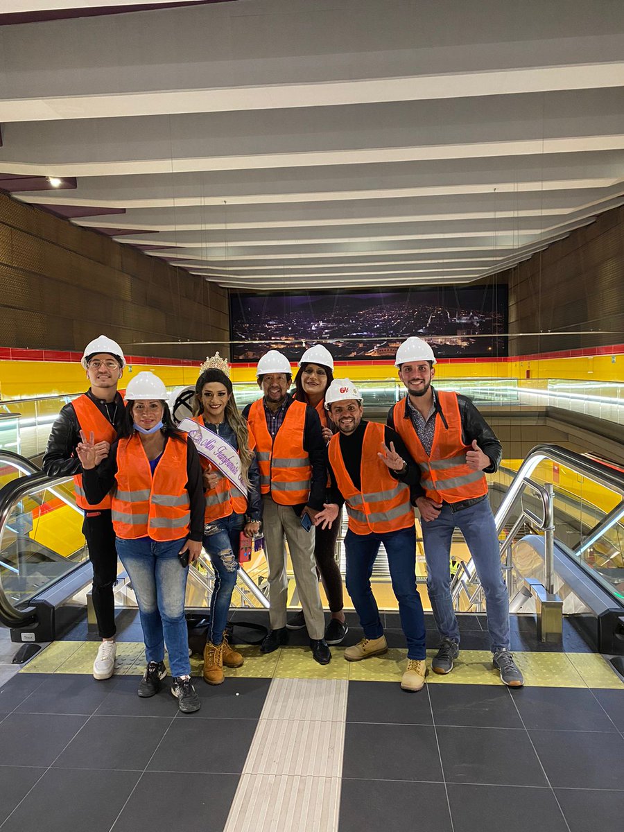 gercasmen's tweet photo. La Diversidad 🌈 invitada a un recorrido por la instalaciones del #MetroDeQuito por parte de la concejal @GisselaChalaUIO deseosos de  aportar en política de inclusión en nuevos espacios públicos de la capital @ORGUIOEC @MesaLgbtiq @FederacionLGBT https://t.co/Px65yLneZY