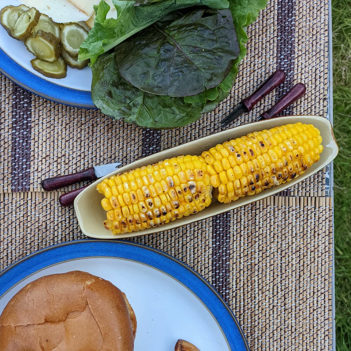 Maria_TeaRex's tweet photo. Home-grown corn 🌽🌽🌽

Such a beaut! Fresh off the bbq - the flavour is so good 🔥

#Bbq #Summer #GIYIreland #Polytunnel #Harvest https://t.co/4bgHlUK6se