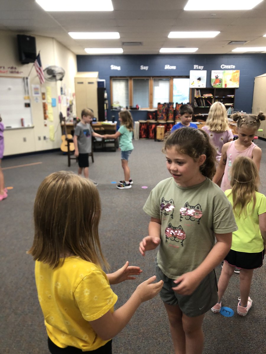Maestro Golando (@scemusicrm) on Twitter photo I’m glad to see you! Greeting each other and practicing partner passing in the music room this week. <a href="/SCECougars/">SCECougars</a> I’m glad to see you! Greeting each other and practicing partner passing in the music room this week. <a href="/SCECougars/">SCECougars</a>