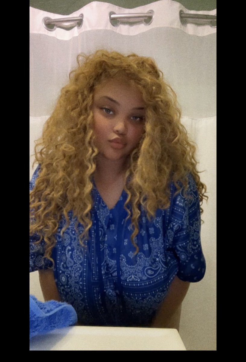 Taneshia🌺 tweet media